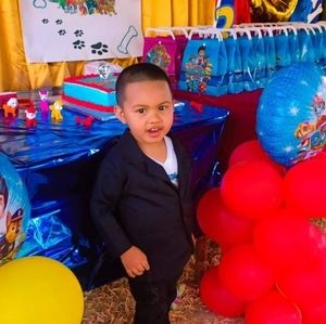 Meet your Posher, Ana